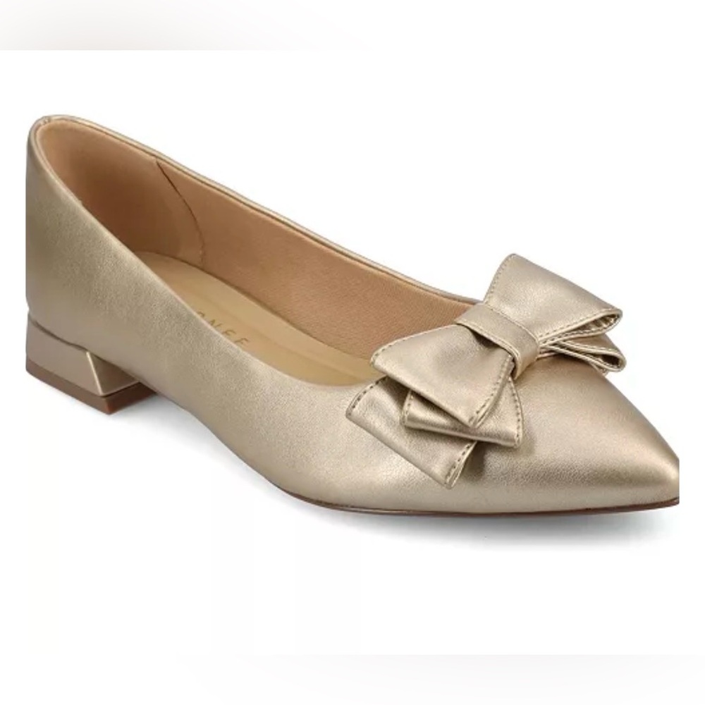 New Journee Collection Ophelia Champagne Dress Flats Sz 9.5 M